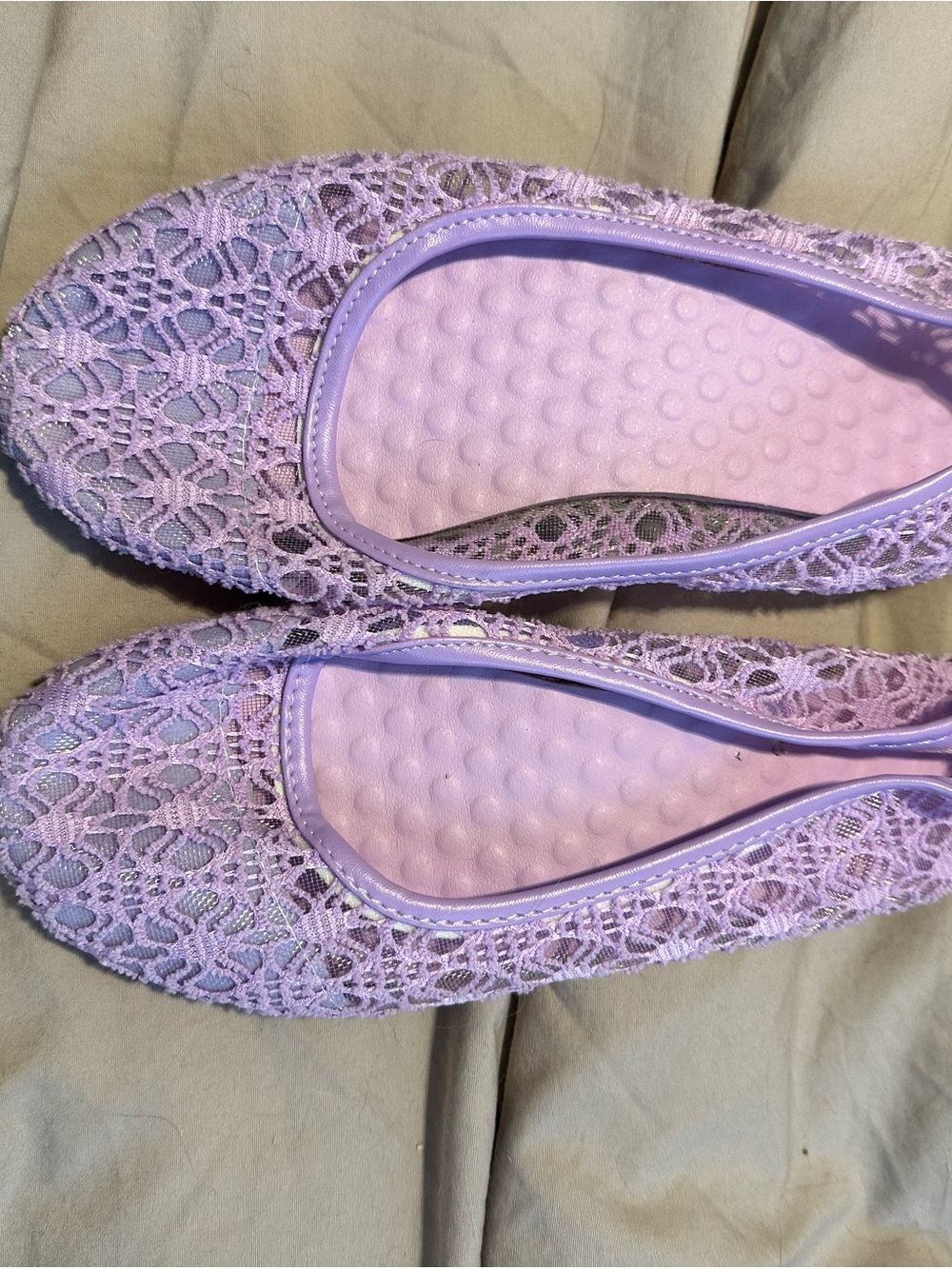 Women’s Lace Ballet Flats in Lavender